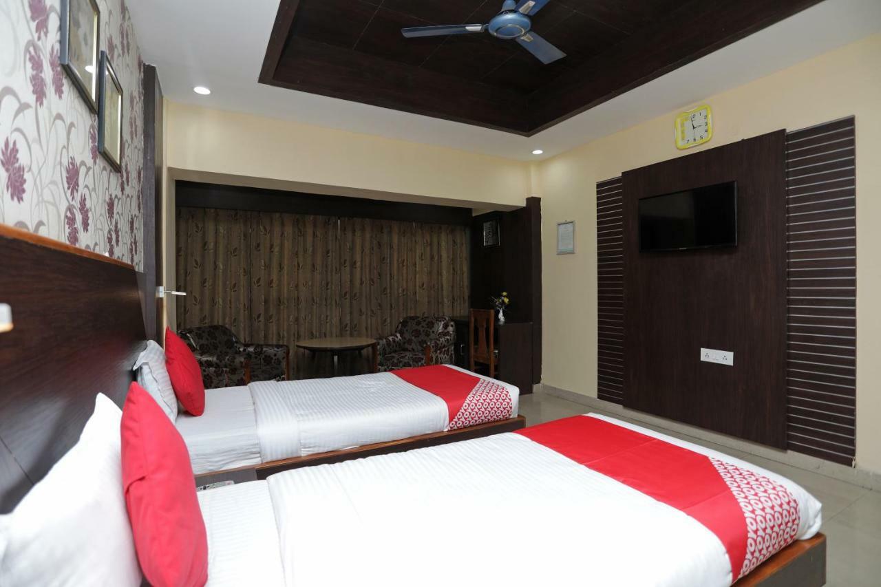 Oyo 4065 Hotel Richi Bhubaneswar Exterior photo